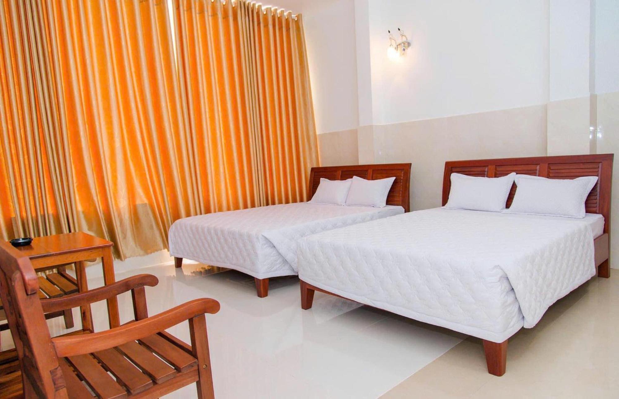 Thu Hien Hotel Pleiku - By Bay Luxury Plei Holang Екстер'єр фото